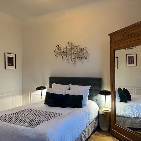 La Demeure Des Sacres - Cathedrale Bed & Breakfast Reims Dış mekan fotoğraf